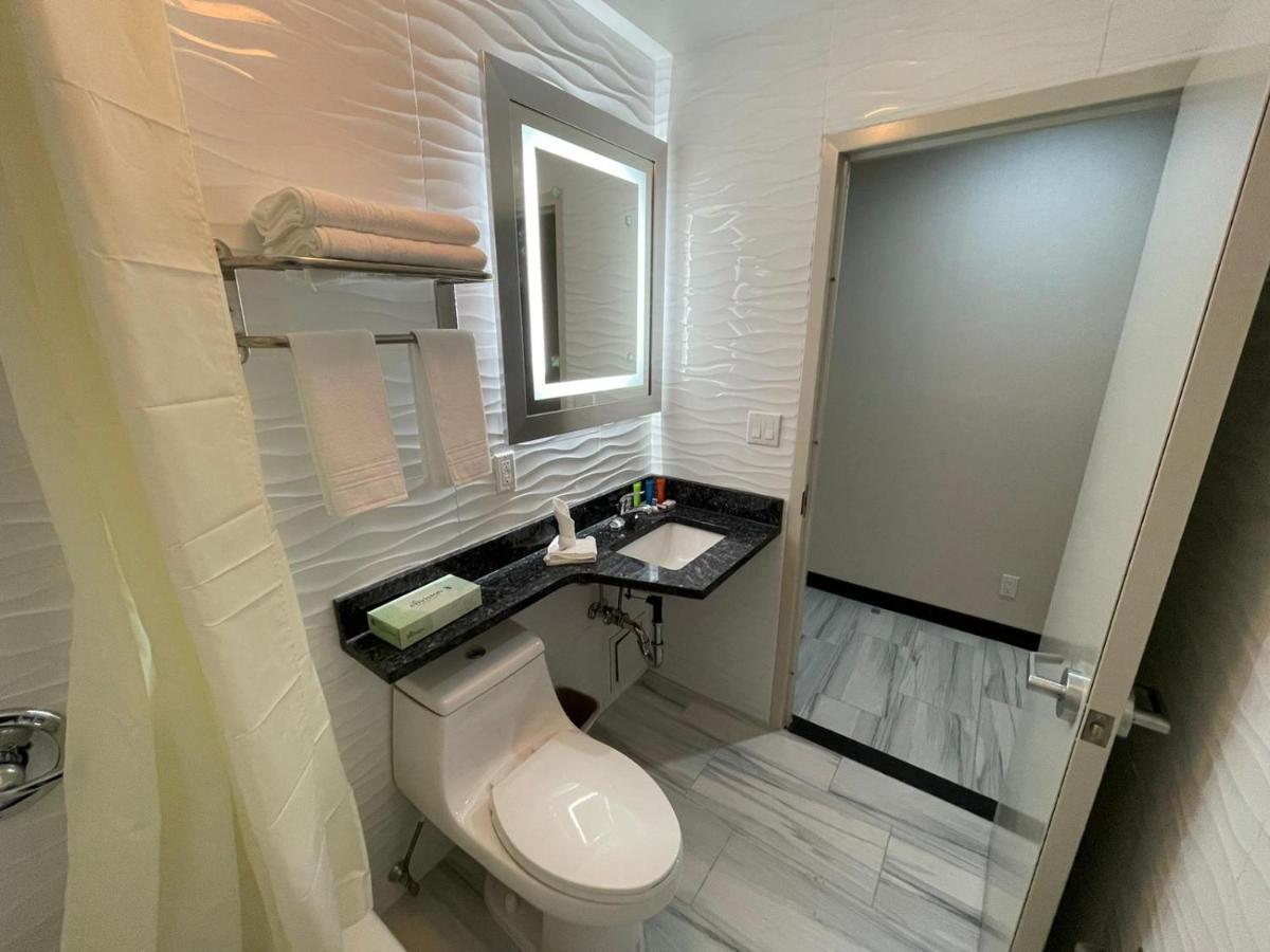 Casa Blanca Hotel Brooklyn Ню Йорк Екстериор снимка